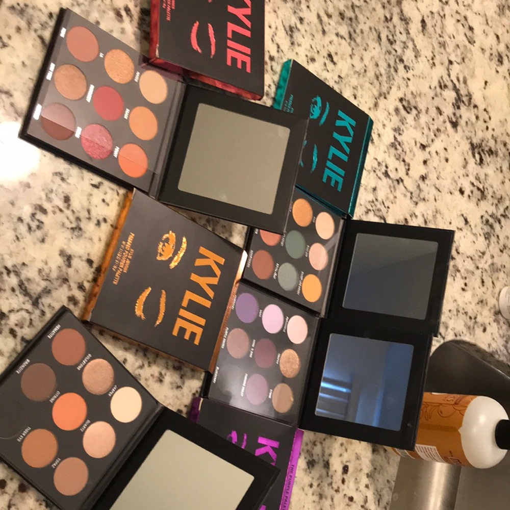 Kylie Jenner eyeshadow palettes